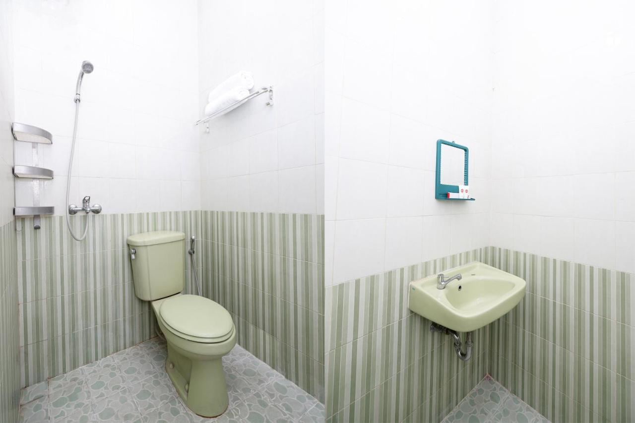 Oyo 1815 Gatsu Residence Semarang Luaran gambar