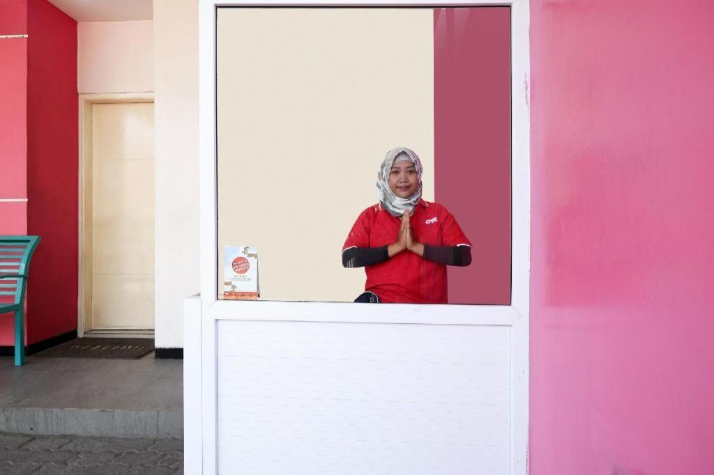 Oyo 1815 Gatsu Residence Semarang Luaran gambar